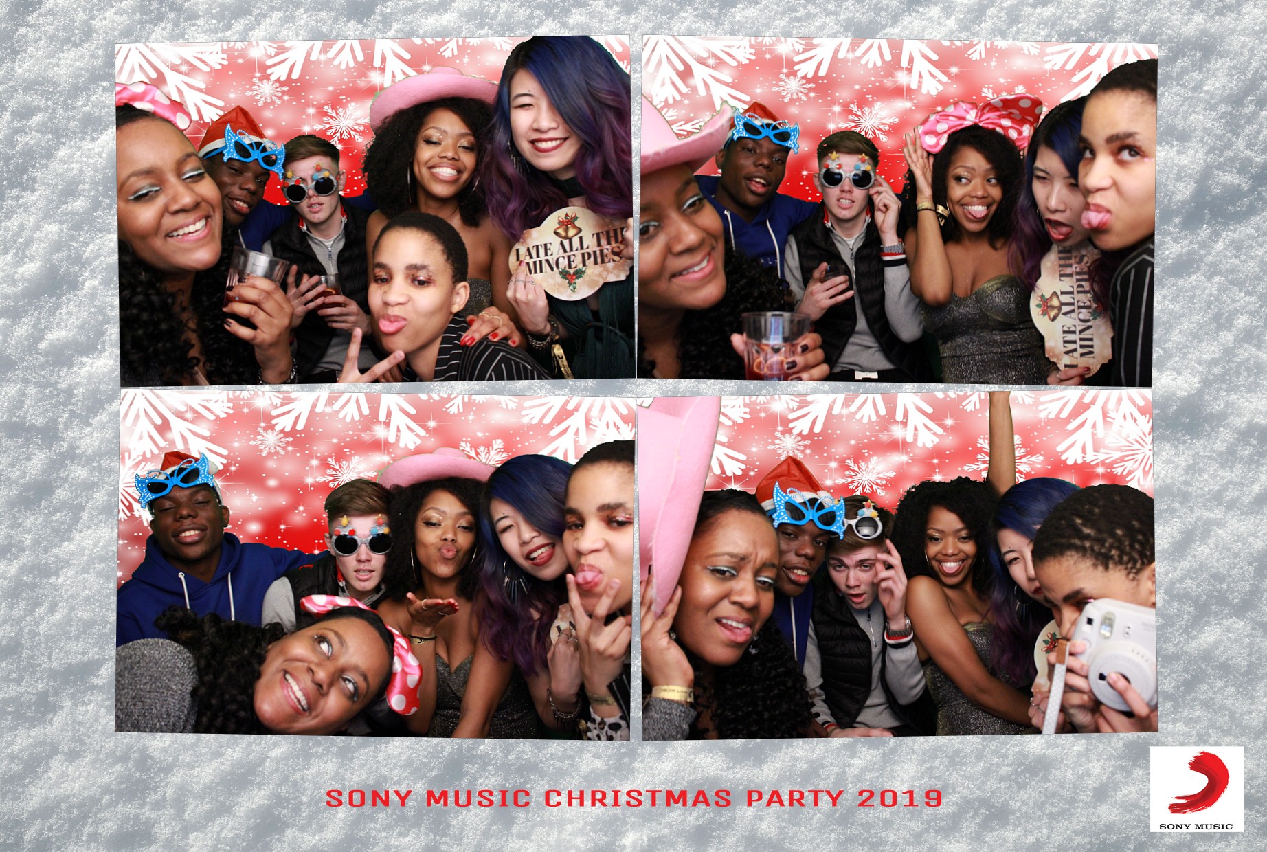 Sony Music Christmas Party 2019 | View more photos from the event at gallery.myphotoboothexperience.co.uk/u/MyPhotoBoothExperienceLtd/Sony-Music-Christmas-Party-2019